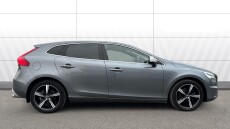 Volvo V40 T2 [122] R DESIGN Edition 5dr Petrol Hatchback